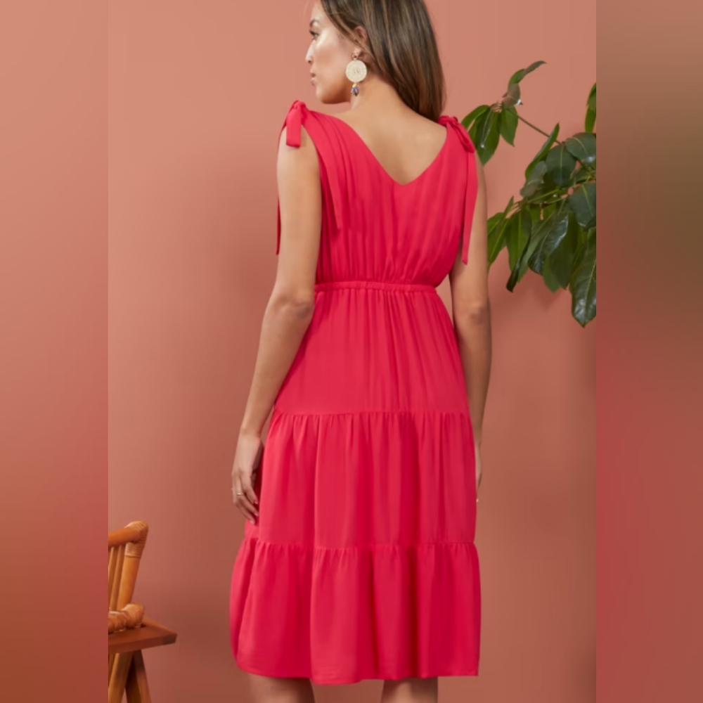 XL Tiered Shoulder Tie Dress
